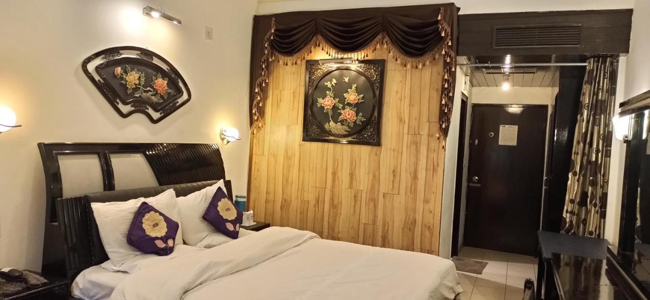 Le Grand Manali - The River Facing Hotel Ngoại thất bức ảnh