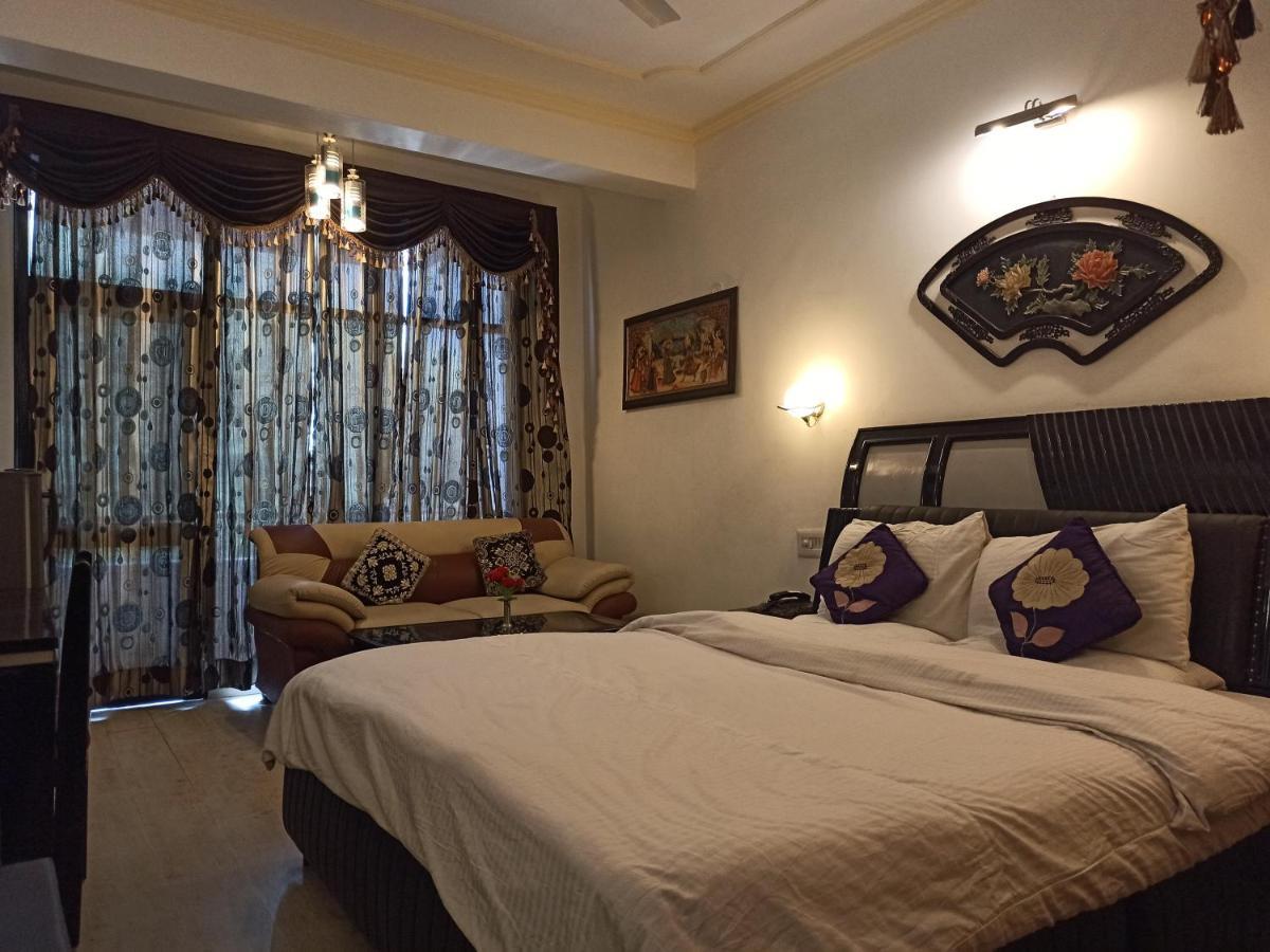 Le Grand Manali - The River Facing Hotel Ngoại thất bức ảnh