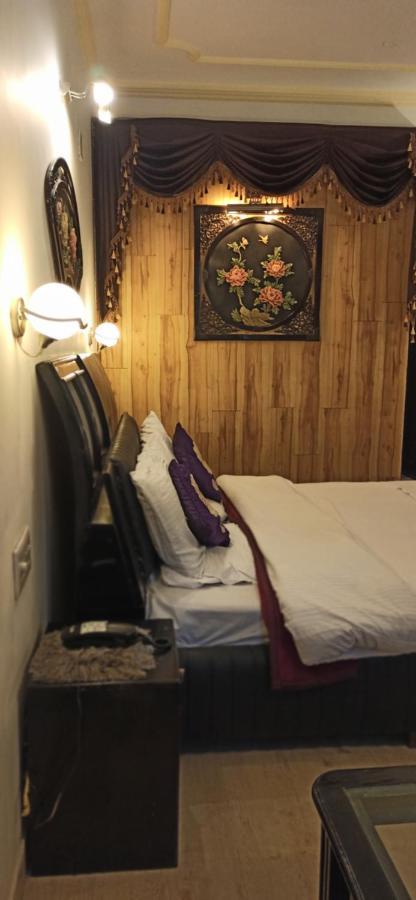 Le Grand Manali - The River Facing Hotel Ngoại thất bức ảnh