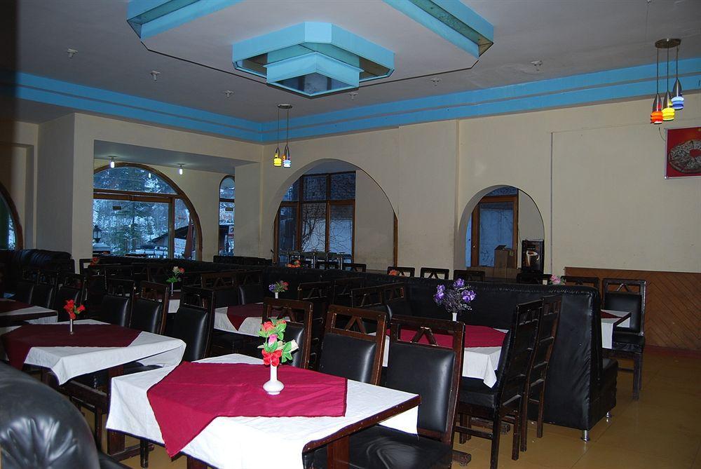 Le Grand Manali - The River Facing Hotel Ngoại thất bức ảnh