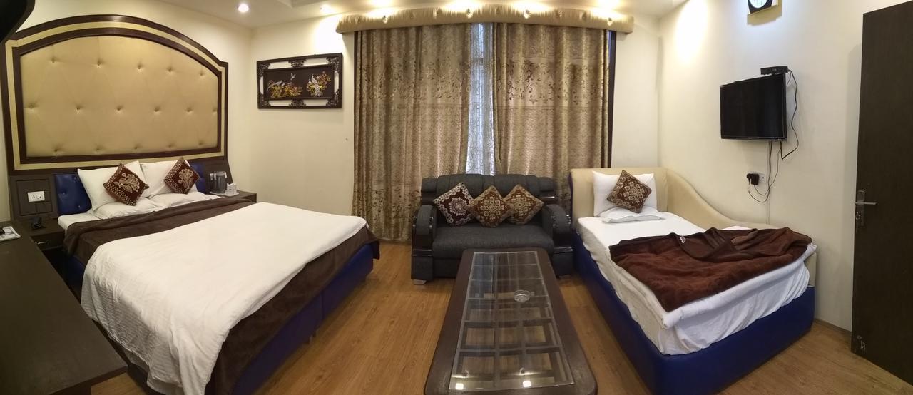 Le Grand Manali - The River Facing Hotel Ngoại thất bức ảnh